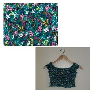 XS green floral smocked crop top